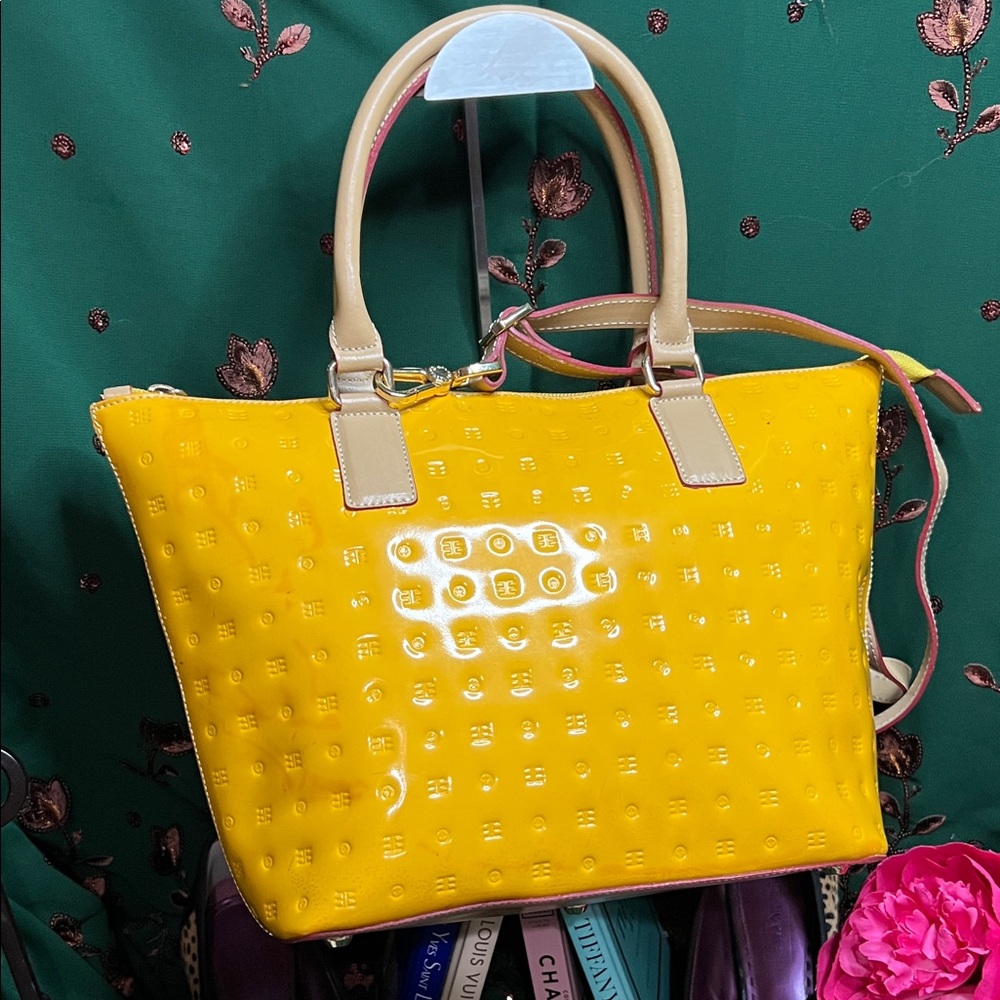 Arcadia Yellow Patent Leather Shoulder Bag.